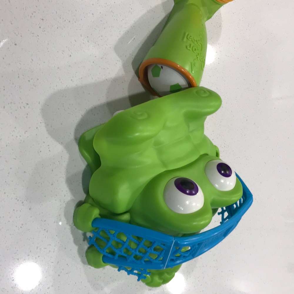 Soccer Gator goal